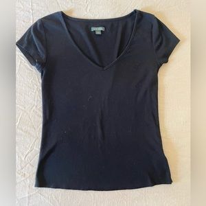 Black V-neck tee